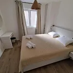 Tribunj Cvitan Apartment *